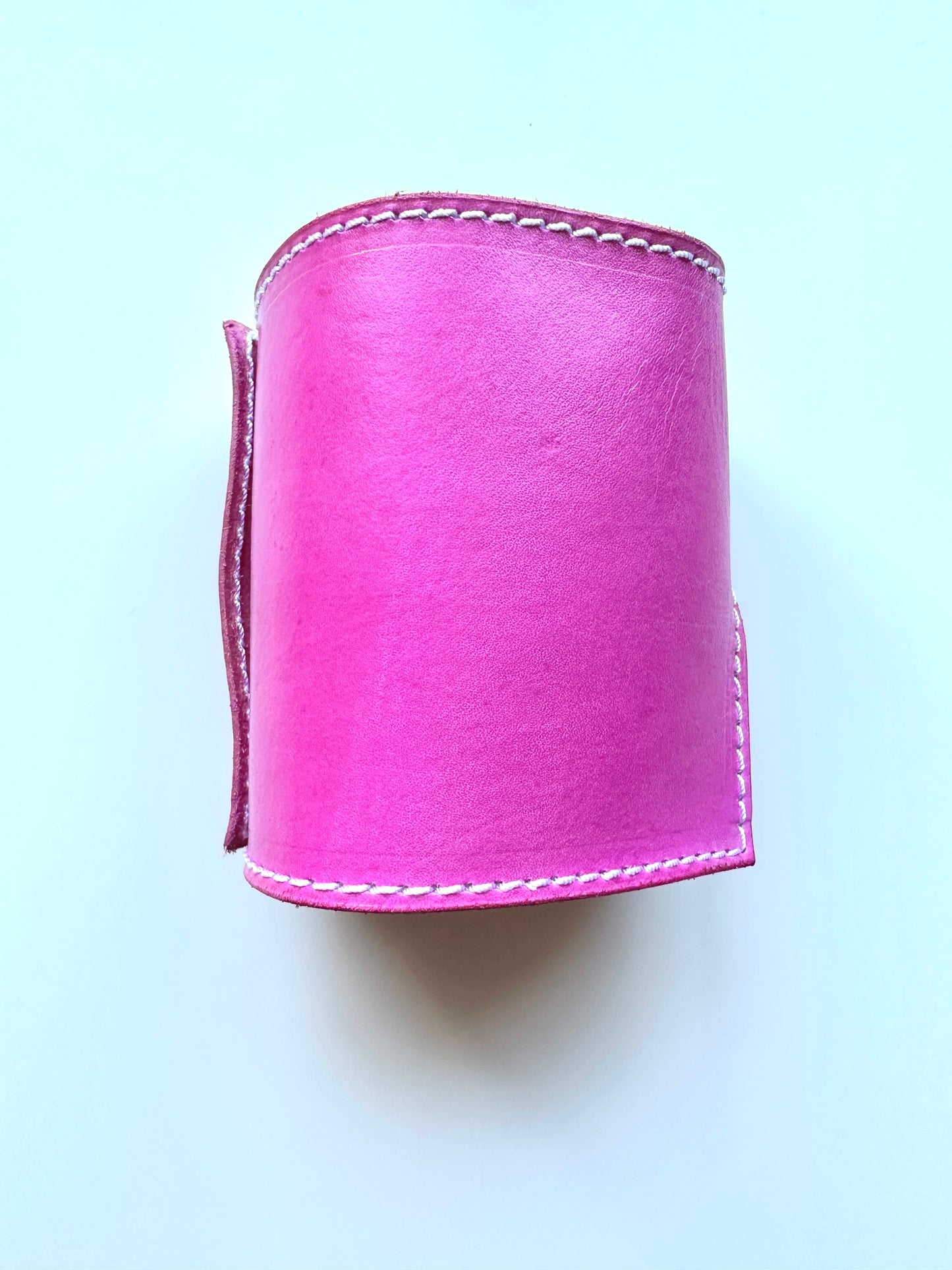 Lined | In Light Pink | The Wearable Wallet