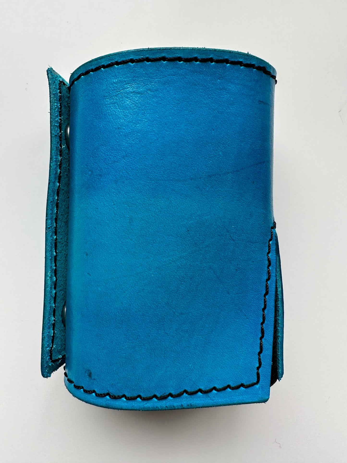 Lined | In Turquoise | The Wearable Wallet