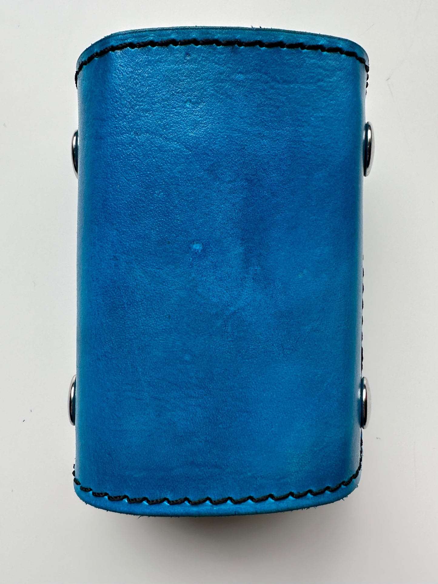Lined | In Turquoise | The Wearable Wallet