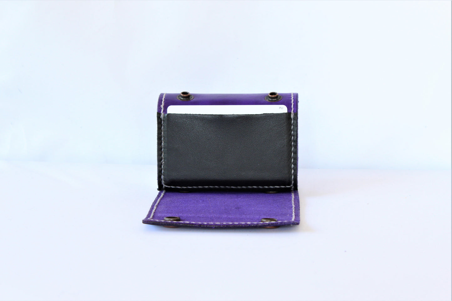 Lined | In Purple | The Wearable Wallet