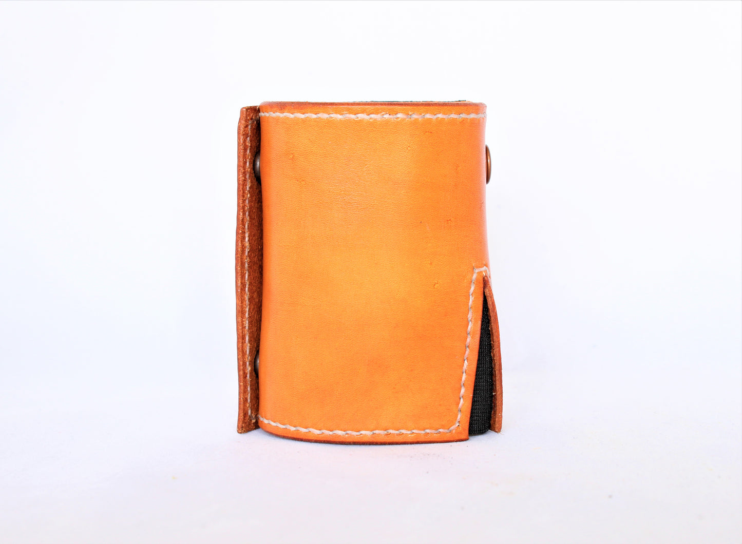 In Tan | Matte Black Snaps | The Wearable Wallet