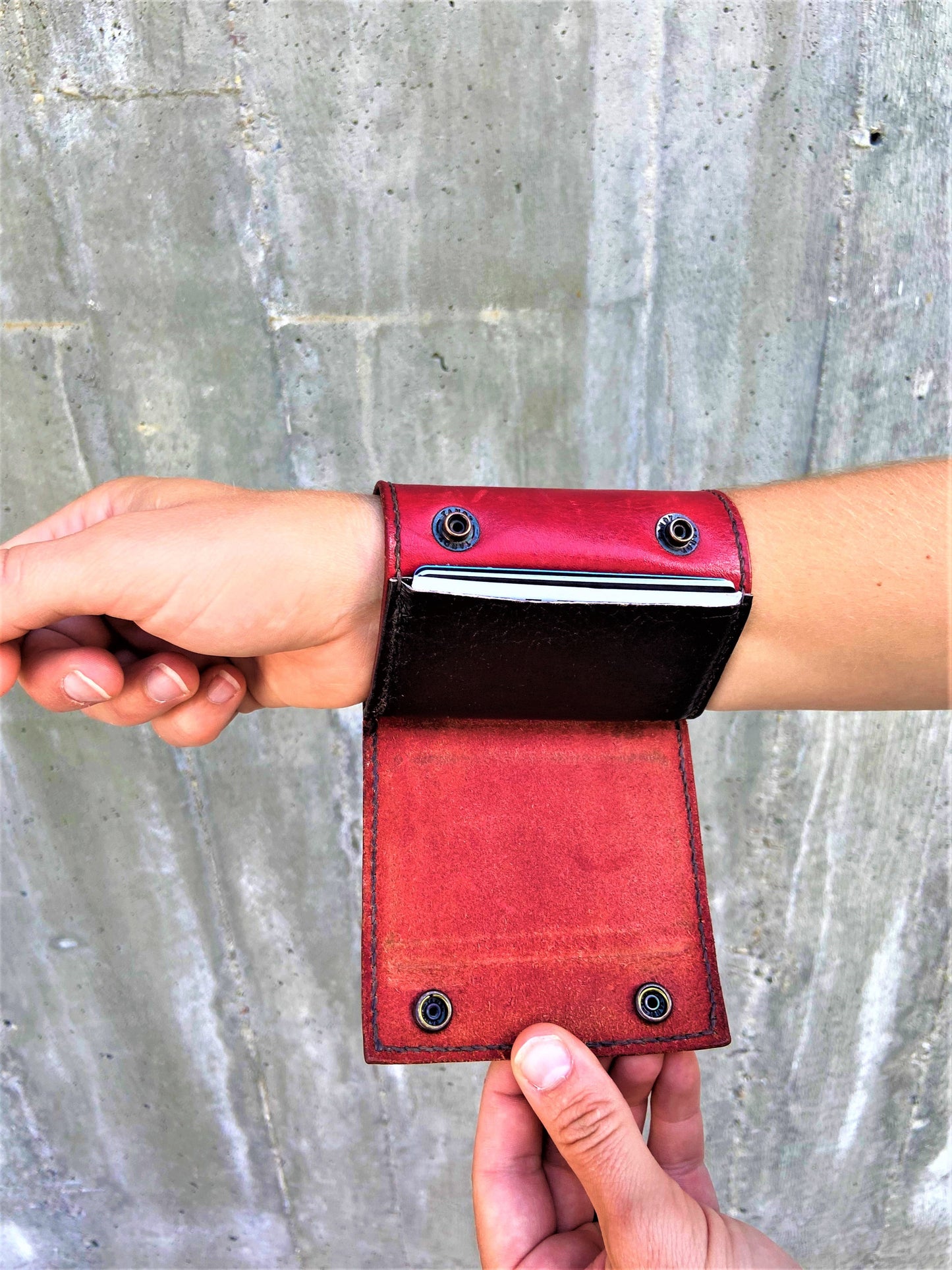 Lined | In Red | The Wearable Wallet