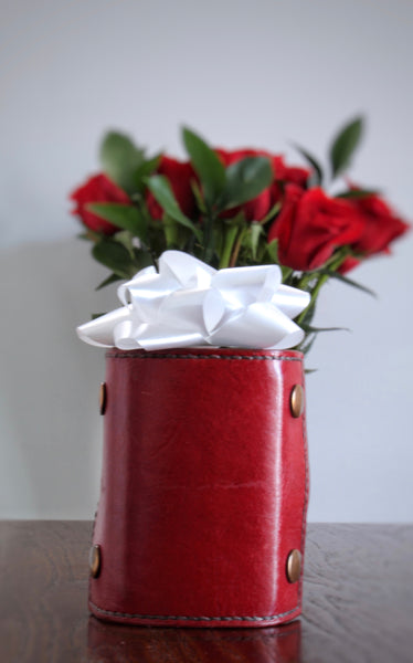 Need Valentine's Day gift ideas? 🙋‍♀️