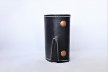 The Wearable Wallet | In Black