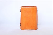 The Wearable Wallet | In Tan